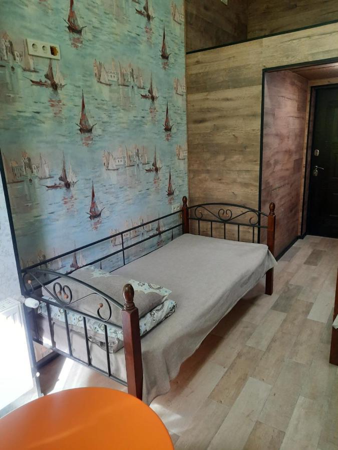 Hostel Voyage Киев Екстериор снимка
