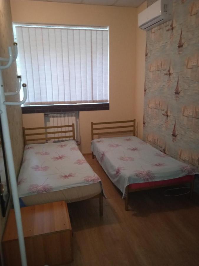 Hostel Voyage Киев Екстериор снимка