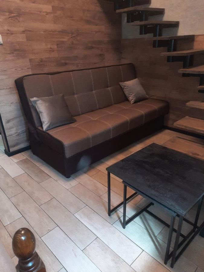 Hostel Voyage Киев Екстериор снимка