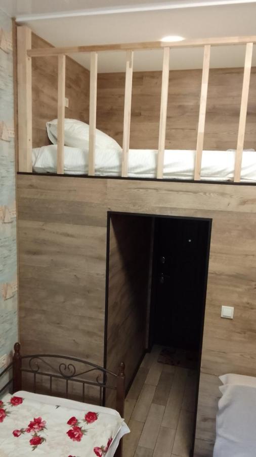 Hostel Voyage Киев Екстериор снимка