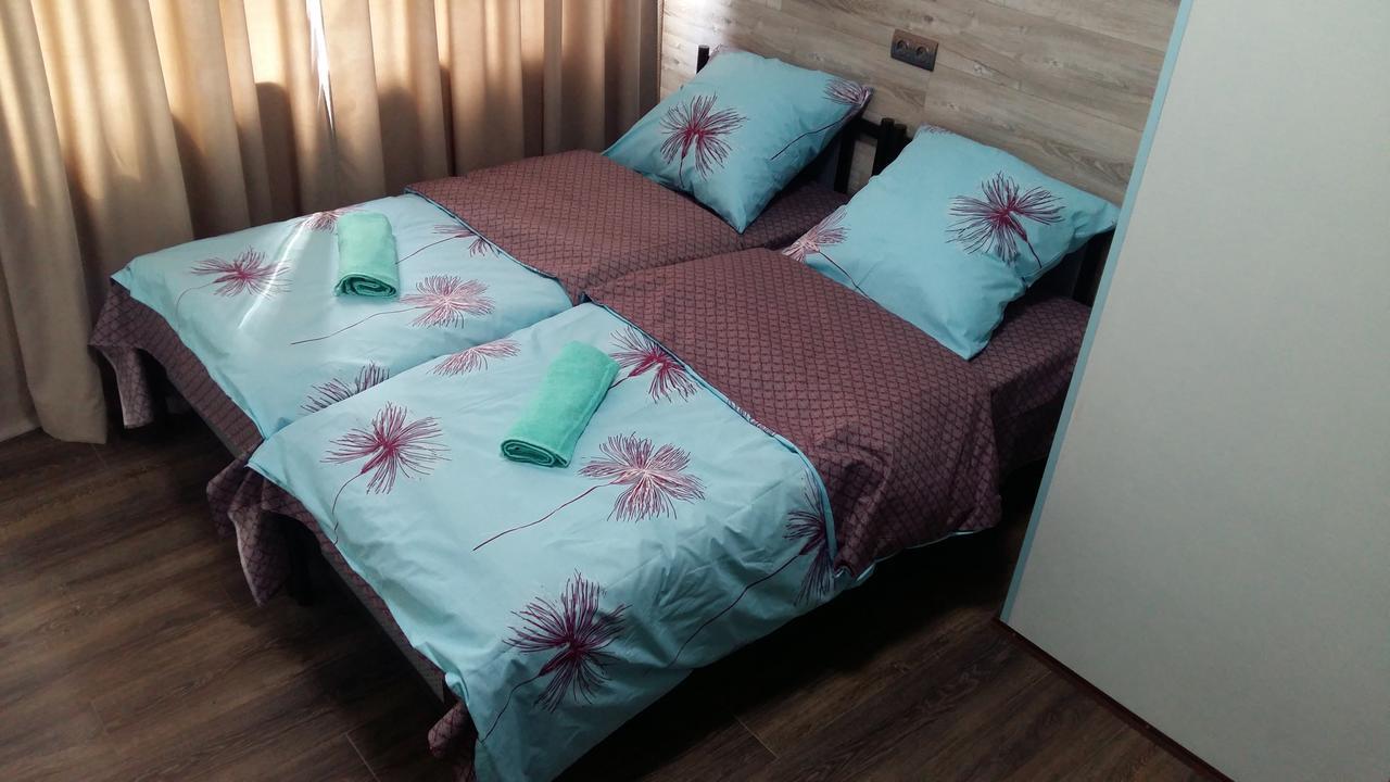 Hostel Voyage Киев Екстериор снимка