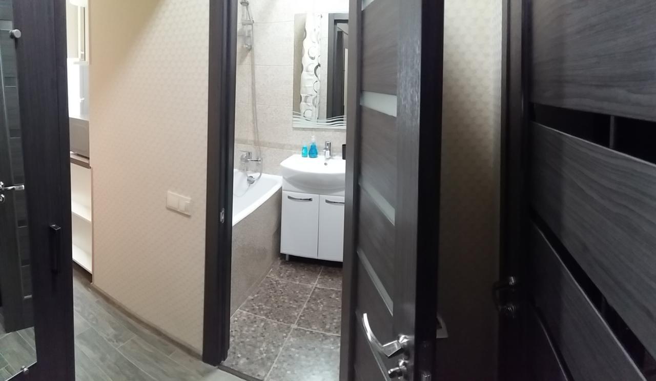 Hostel Voyage Киев Екстериор снимка